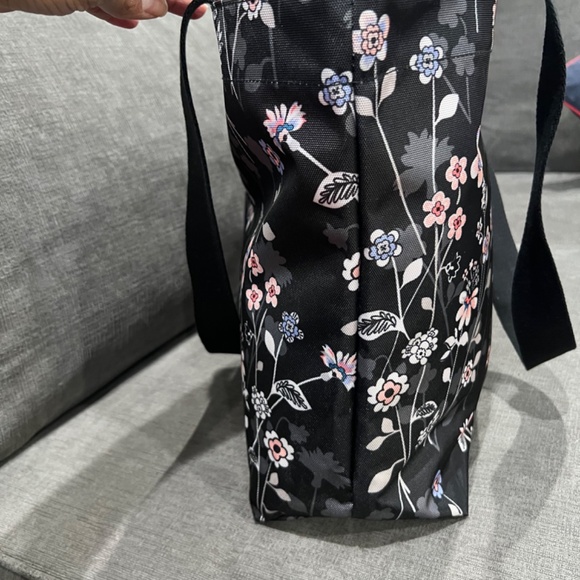 Vera Bradley Shopping Tote Bag - Picture 5 of 6